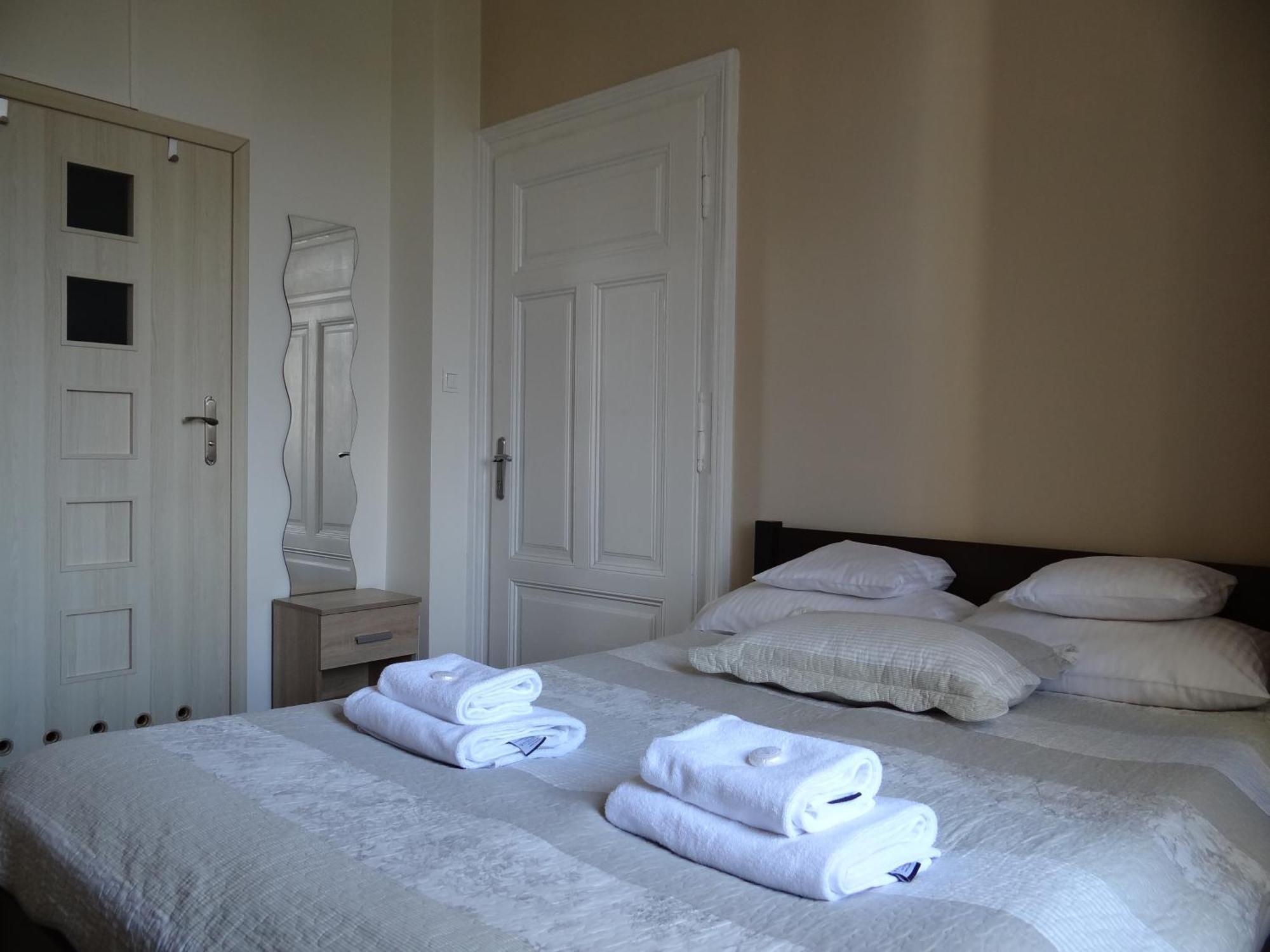 The Lion Rooms Ustroń Esterno foto